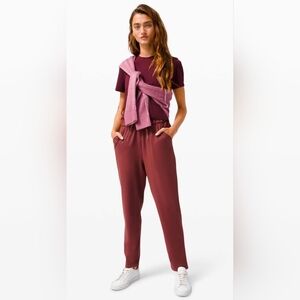 Lululemon on the fly pant